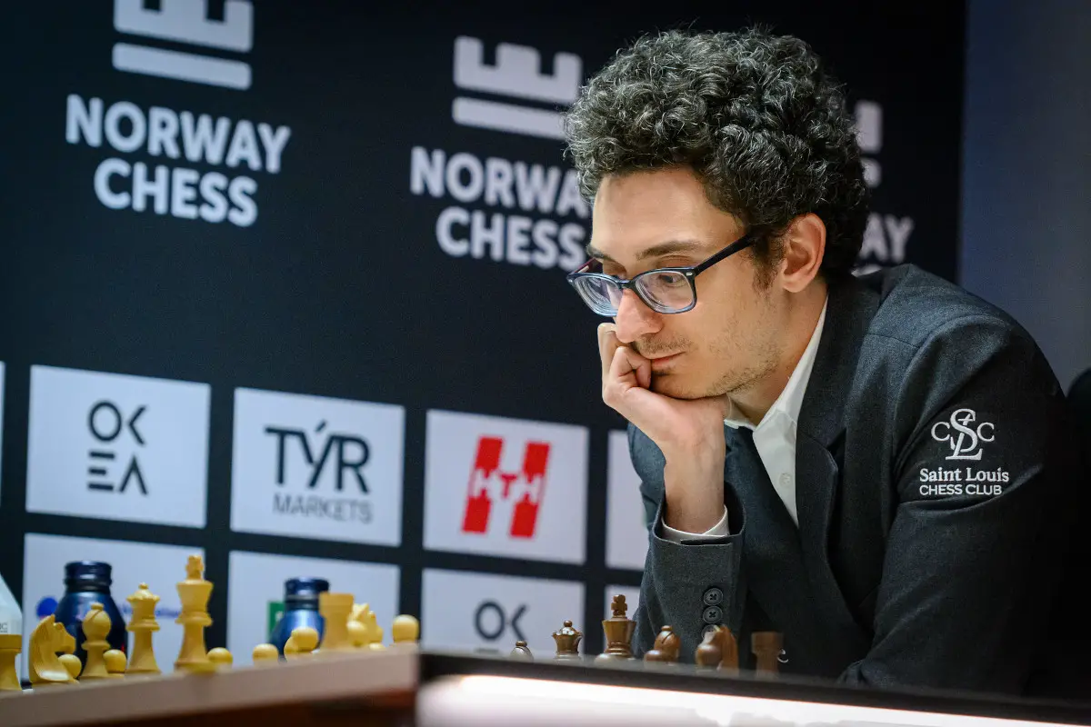 Échecs norvégiens : Arjun inflige une deuxième défaite à Gukesh, Naka bat Carlsen en Armageddon 19 Fabiano Caruana