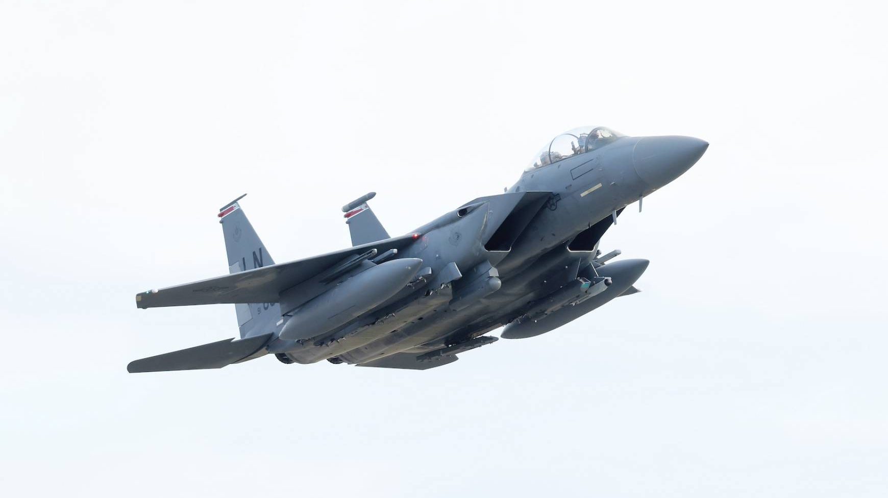La Norvège prend le contrôle des GBU-53 américaines en réseau lancées par des F-15E lors d'un test 24 La Norvège prend le contrôle des GBU-53 américaines en réseau lancées par des F-15E lors d'un test - 23