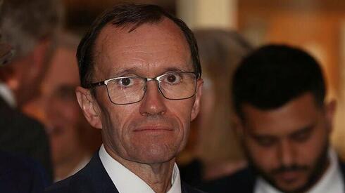 Le ministre norvégien des affaires étrangères est un grand critique d'Israël, mais il assiste à une manifestation antisémite. 4 Le ministre norvégien des affaires étrangères est un grand critique d'Israël, mais il assiste à une manifestation antisémite. - 3
