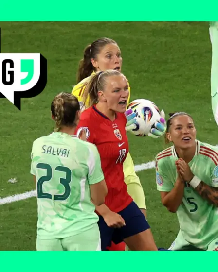 Loi sur le hors-jeu : Pourquoi Ada Hegerberg a-t-elle bénéficié d'un penalty alors qu'elle était en position de hors-jeu ? 13 Loi sur le hors-jeu : Pourquoi Ada Hegerberg a-t-elle bénéficié d'un penalty alors qu'elle était en position de hors-jeu ? - 12