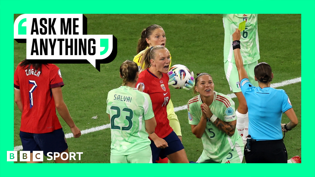 Loi sur le hors-jeu : Pourquoi Ada Hegerberg a-t-elle bénéficié d'un penalty alors qu'elle était en position de hors-jeu ? 4 Loi sur le hors-jeu : Pourquoi Ada Hegerberg a-t-elle bénéficié d'un penalty alors qu'elle était en position de hors-jeu ? - 3
