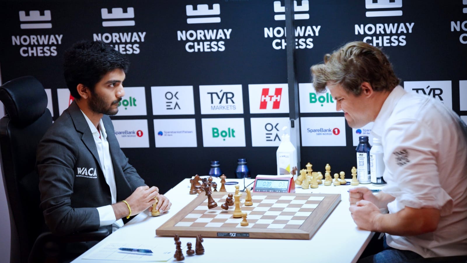 D Gukesh "très malheureux" à cause de la campagne Norway Chess 2025 : Magnus Carlsen : "Une chose est sûre, c'est que... 4 D Gukesh "très malheureux" à cause de la campagne Norway Chess 2025 : Magnus Carlsen : "Une chose est sûre, c'est que... - 3