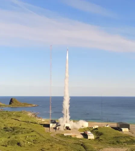 Lancement d'une mission de collecte de particules de fumée météorique depuis la Norvège 2 Lancement d'une mission de collecte de particules de fumée météorique depuis la Norvège - 1