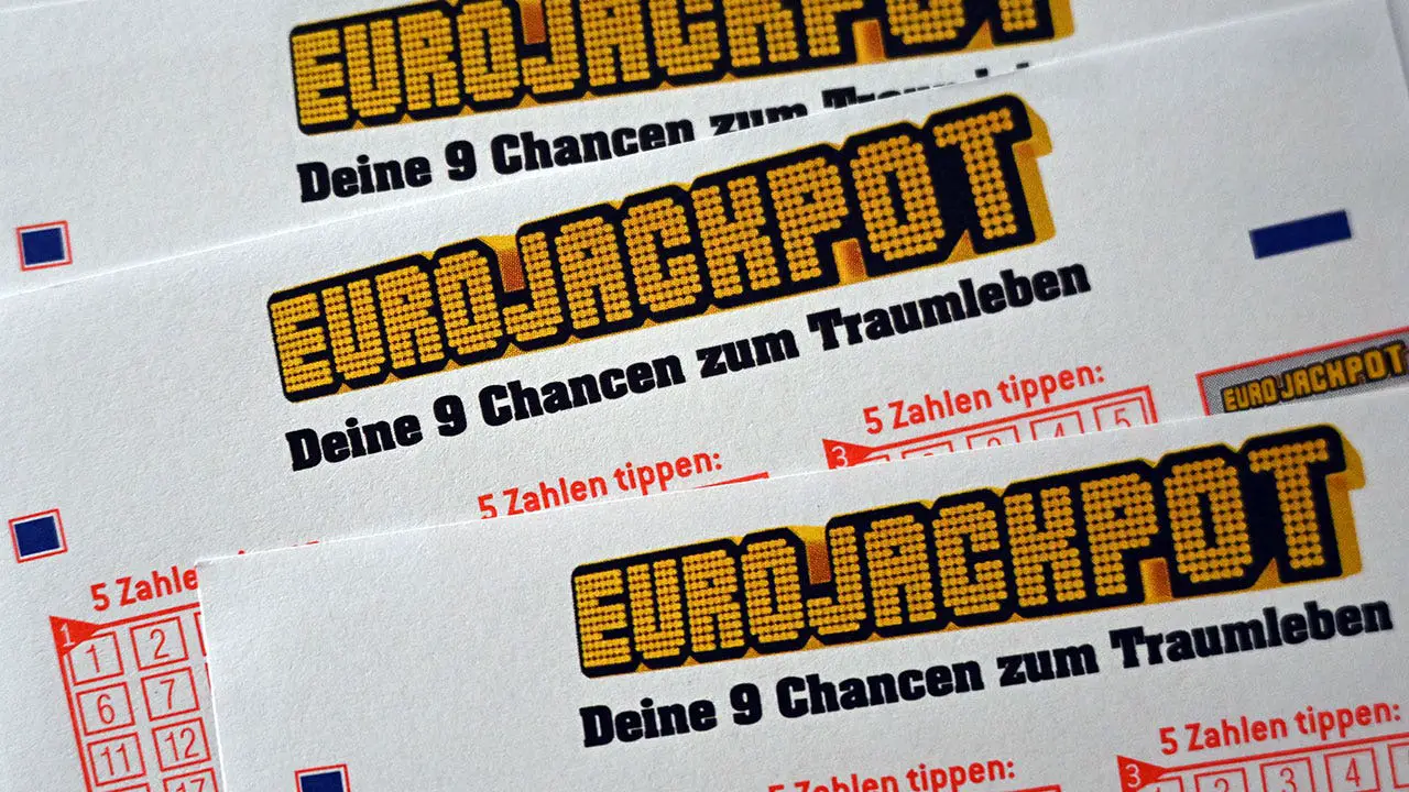 Une erreur à la loterie norvégienne a donné à des milliers de personnes de faux espoirs de gagner l'Eurojackpot 8 Une erreur à la loterie norvégienne a donné à des milliers de personnes de faux espoirs de gagner l'Eurojackpot - 7