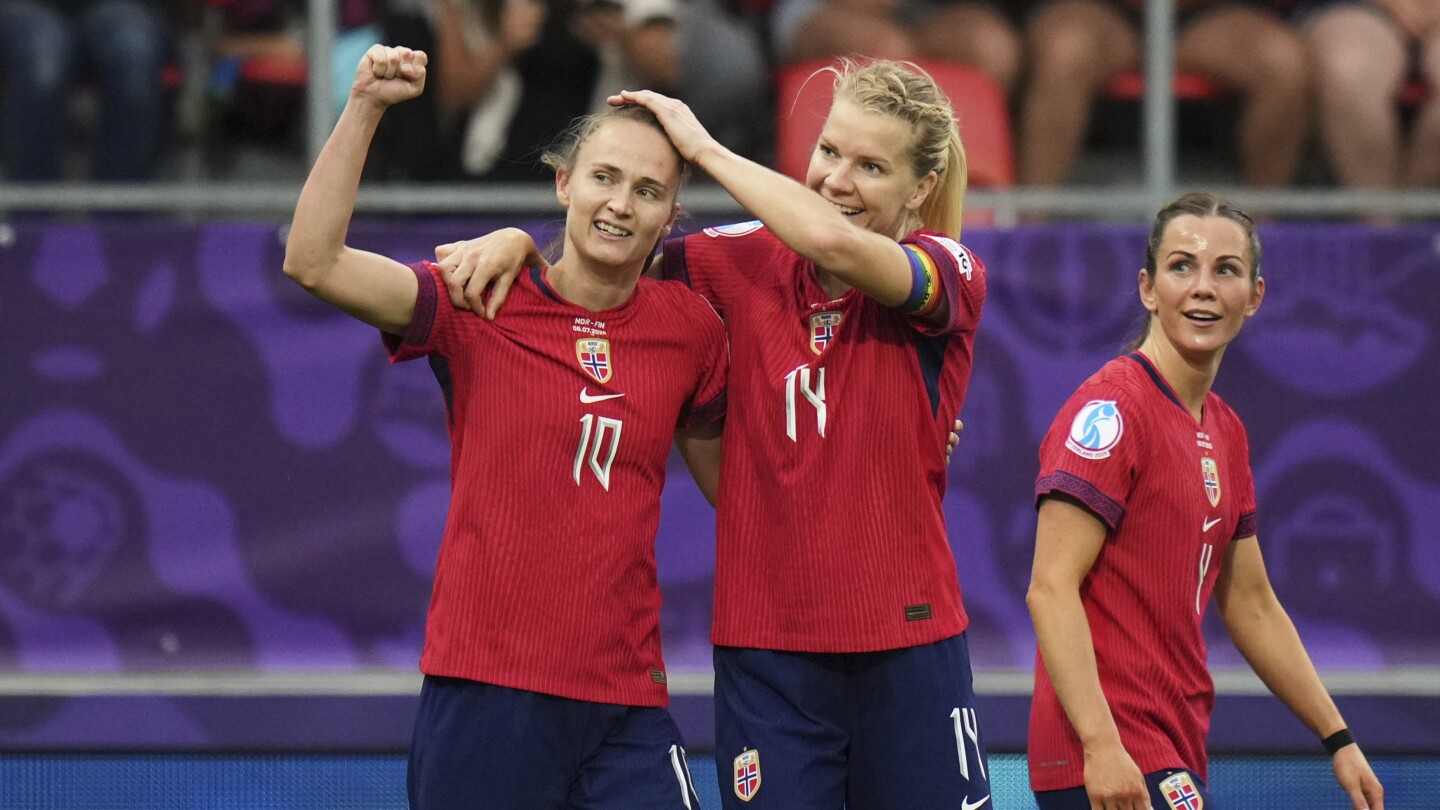 La Norvège bat la Finlande 2-1 grâce à un but tardif et se qualifie pour les quarts de finale de l'Euro 2025 4 La Norvège bat la Finlande 2-1 grâce à un but tardif et se qualifie pour les quarts de finale de l'Euro 2025 - 3