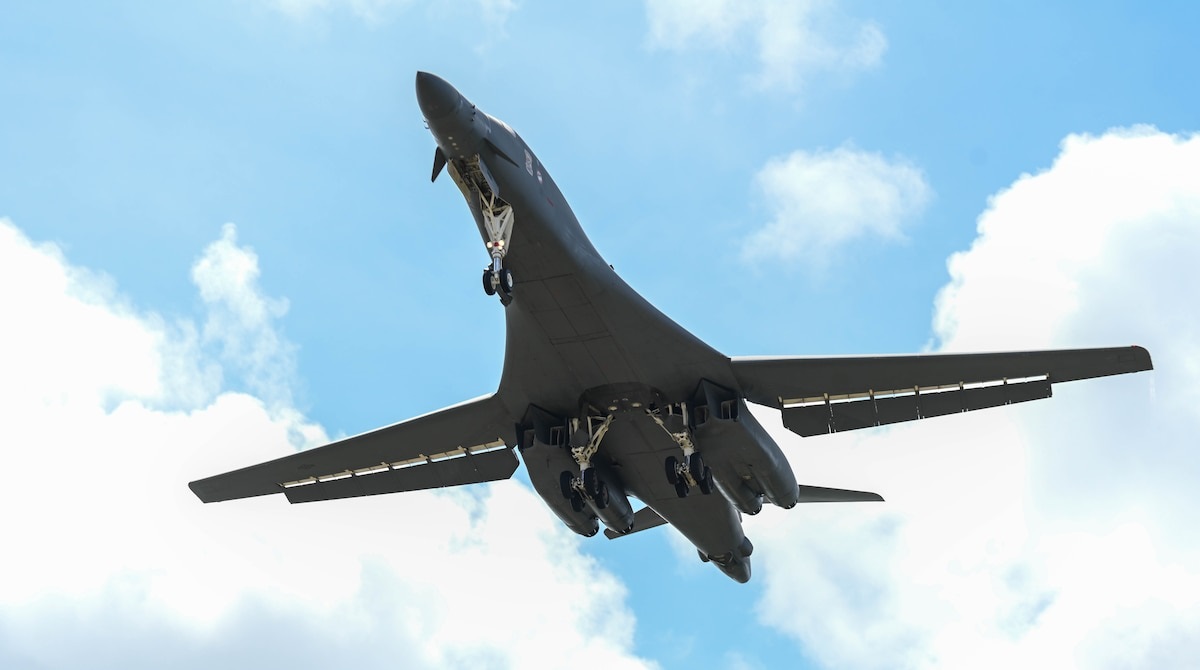 Les B-1B Lancer arrivent en Norvège pour le déploiement de la Bomber Task Force Europe 6 Les B-1B Lancer arrivent en Norvège pour le déploiement de la Bomber Task Force Europe - 5