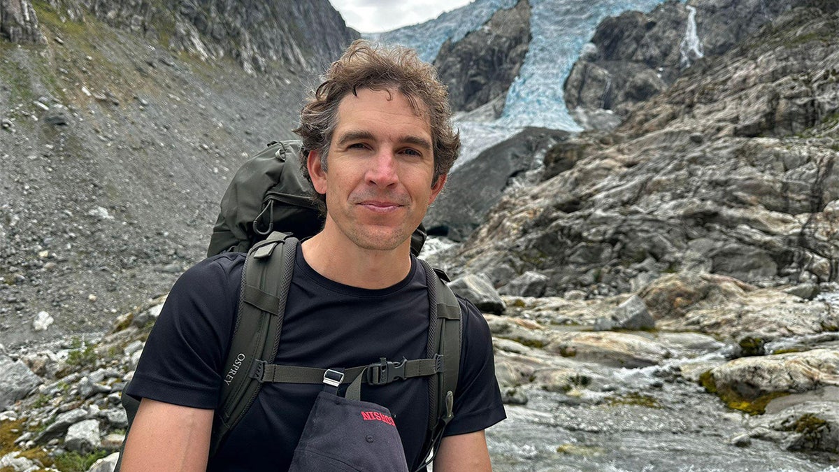 La famille d'un journaliste américain porté disparu en Norvège après une randonnée pédestre 11 photographie d'alec luhn