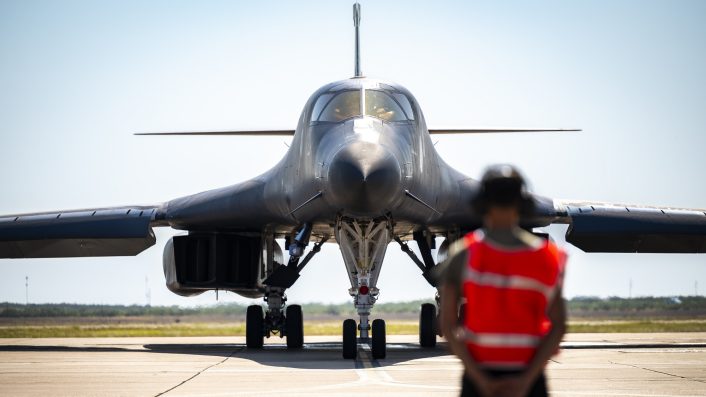 La nouvelle Task Force de bombardiers B-1B se déploie en Norvège 15 BTF Europe 25-4B