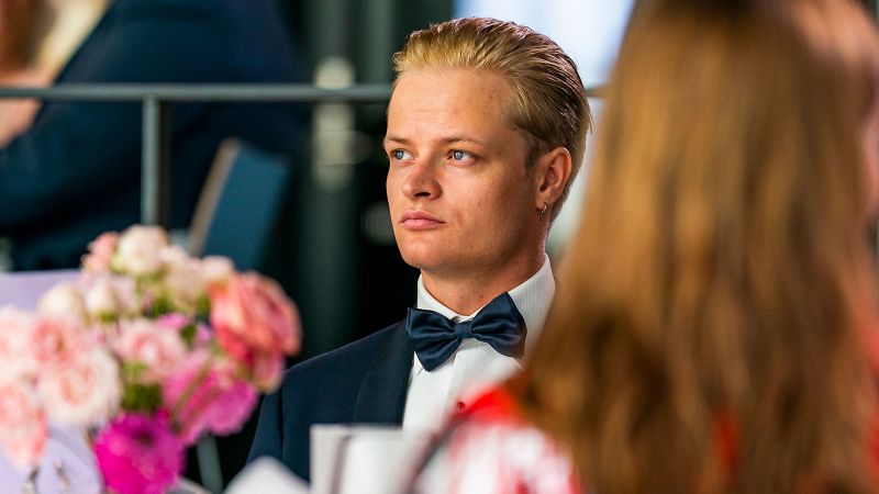 Marius Borg Høiby : Le fils de la princesse héritière de Norvège inculpé de plusieurs chefs d'accusation, dont le viol 4 Marius Borg Høiby : Le fils de la princesse héritière de Norvège inculpé de plusieurs chefs d'accusation, dont le viol - 3