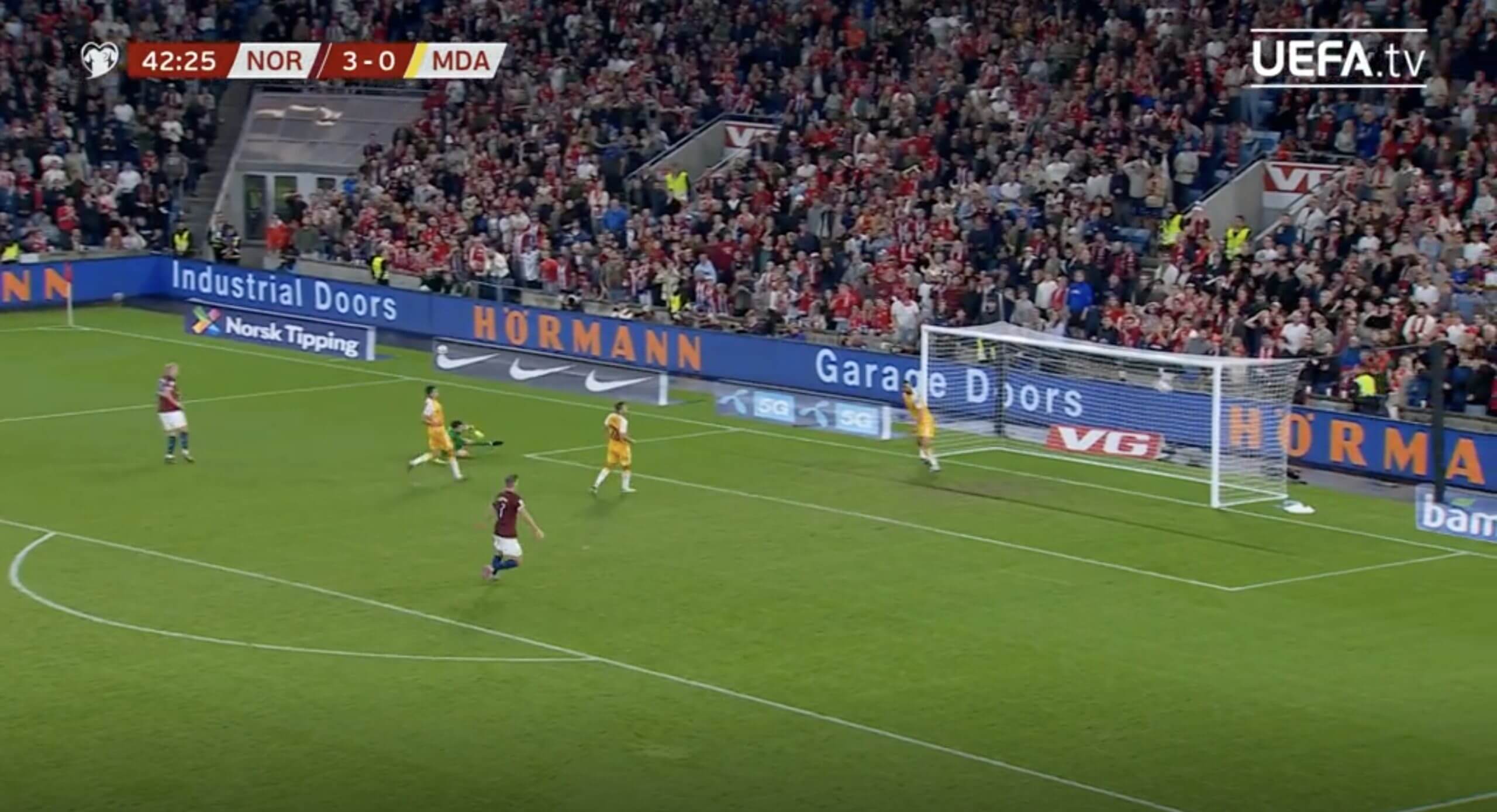 Les cinq buts (et les deux passes décisives) d'Erling Haaland pour la Norvège 70 Les cinq buts (et les deux passes décisives) d'Erling Haaland pour la Norvège - 69