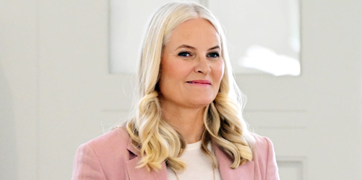 La princesse Mette-Marit de Norvège se retire temporairement de ses fonctions royales 4 La princesse Mette-Marit de Norvège se retire temporairement de ses fonctions royales - 3
