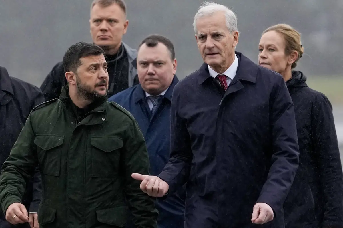 Gripens ? Zelensky en visite en Suède et en Norvège 4 Gripens ? Zelensky en visite en Suède et en Norvège - 3