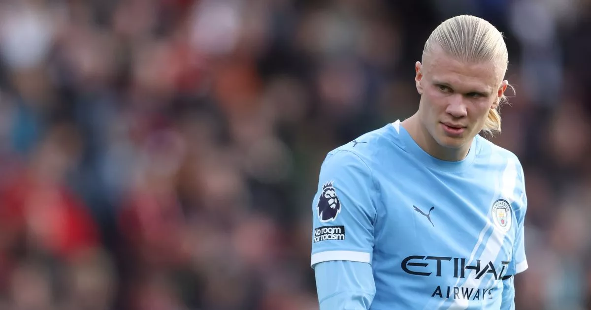 Gary Lineker envoie un message osé au nom d'Erling Haaland après avoir remarqué un moment de Man City. 6 Gary Lineker envoie un message osé au nom d'Erling Haaland après avoir remarqué un moment de Man City. - 5