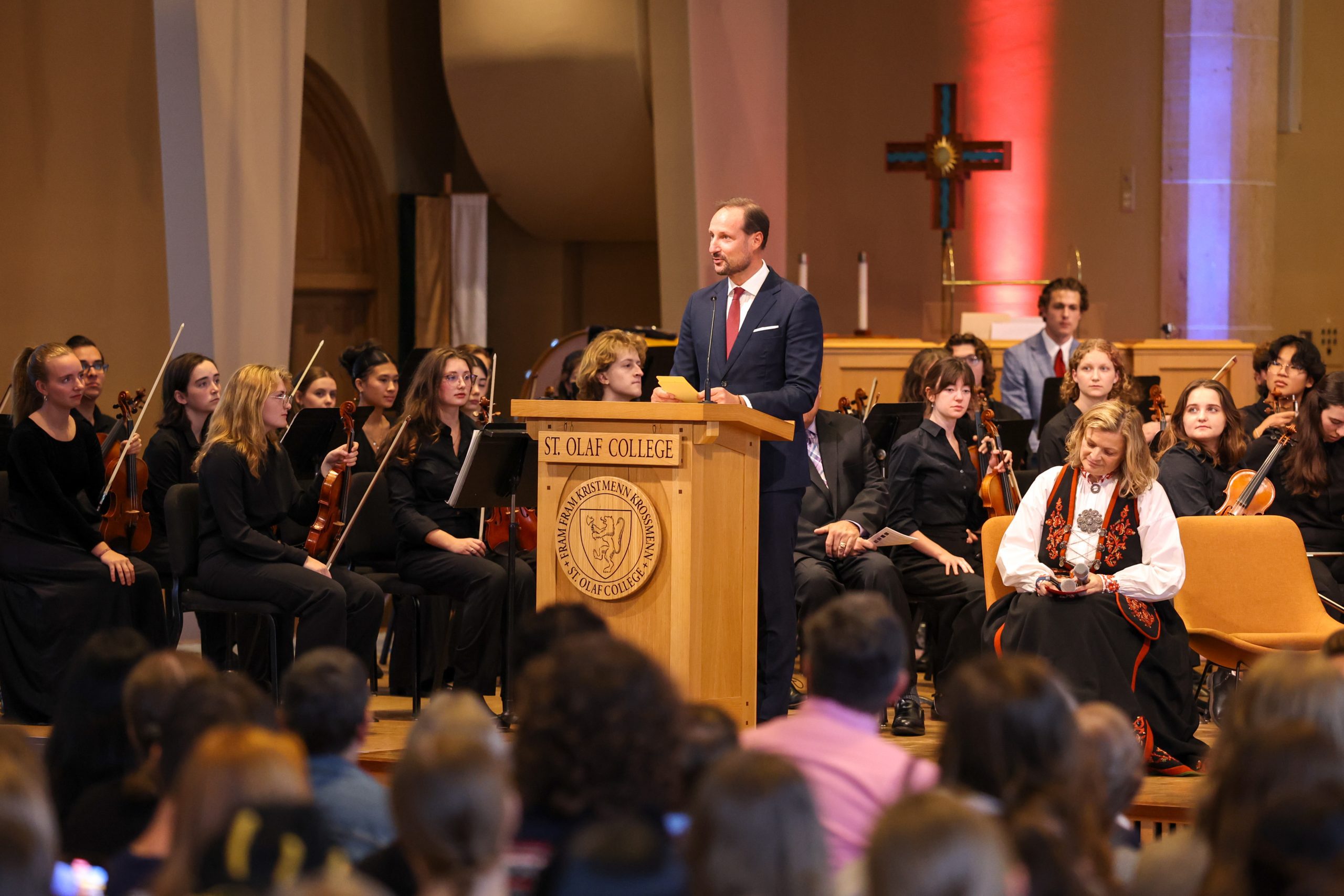 Le prince héritier Haakon Magnus de Norvège en visite sur le campus - St. Olaf College 46 Le prince héritier Haakon Magnus de Norvège en visite sur le campus - St. Olaf College - 45