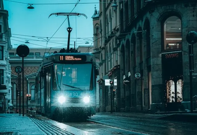 Un tour d'horizon de l'actualité de vendredi 8 Un tour d'horizon de l'actualité de vendredi - 7