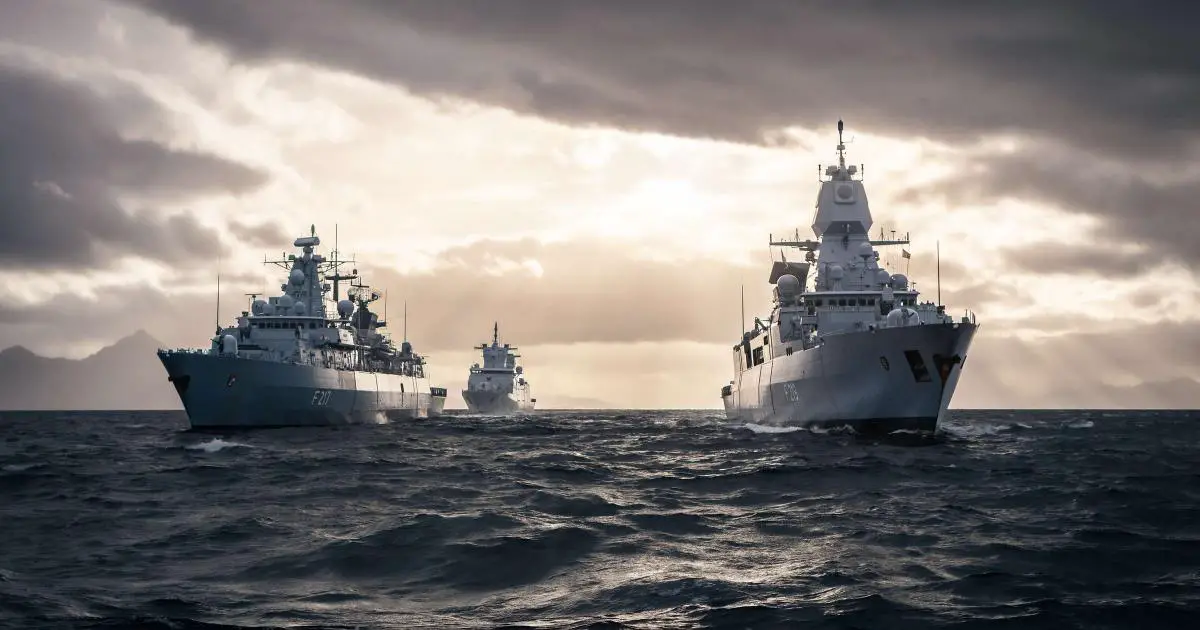 Important exercice maritime allemand de tir réel au large d'Andøya, dans le nord de la Norvège 4 Important exercice maritime allemand de tir réel au large d'Andøya, dans le nord de la Norvège - 3