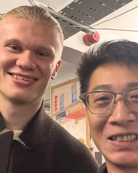 Les propriétaires du restaurant chinois de Manchester déclarent être « sans voix » après la visite d'Erling Haaland. 2 Les propriétaires du restaurant chinois de Manchester déclarent être « sans voix » après la visite d'Erling Haaland. - 1