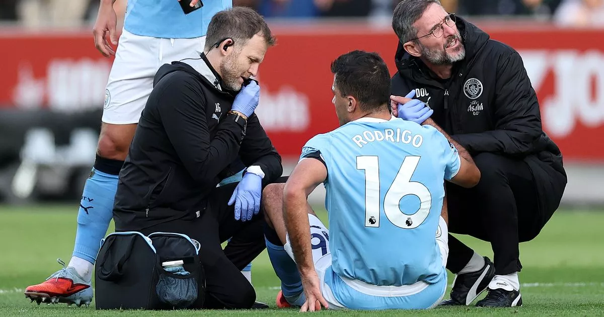 La vérité sur la blessure de Rodri alors que Pep Guardiola fait le point et que Man City bénéficie d'un double coup de pouce. 4 La vérité sur la blessure de Rodri alors que Pep Guardiola fait le point et que Man City bénéficie d'un double coup de pouce. - 3