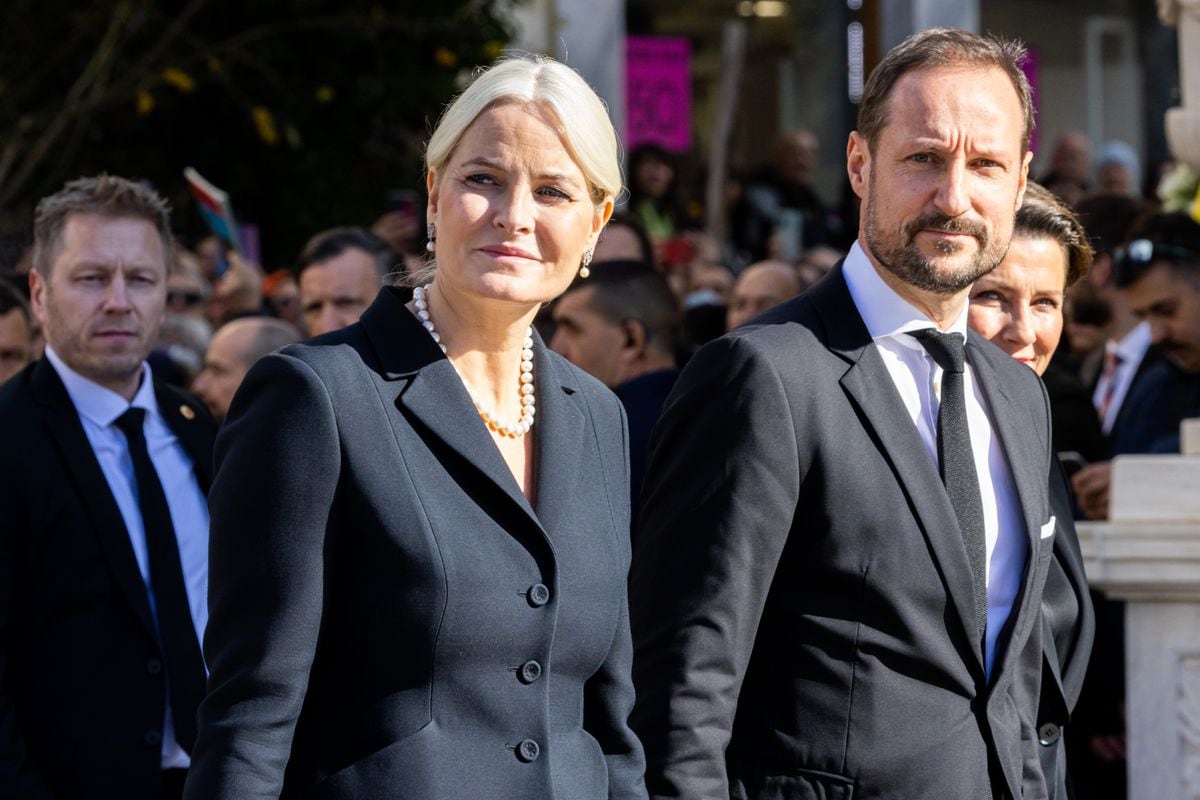 Le prince Sverre de Norvège rompt avec sa petite amie un jour avant son anniversaire 12 Le Prince Haakon a abordé la question de la santé de la princesse avec le public