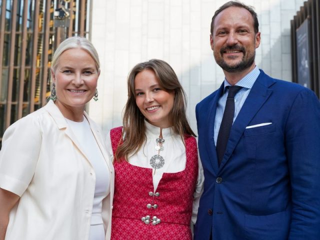 La princesse héritière Mette-Marit doit subir une transplantation pulmonaire 16 La princesse héritière Mette-Marit doit subir une transplantation pulmonaire - 15