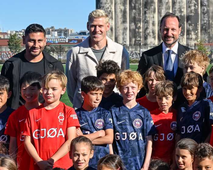 Le prince héritier Haakon se joint aux New-Yorkais pour célébrer les 200 ans de l'héritage norvégien américain - Brooklyn Paper 52 Le prince héritier Haakon se joint aux New-Yorkais pour célébrer les 200 ans de l'héritage norvégien américain - Brooklyn Paper - 51