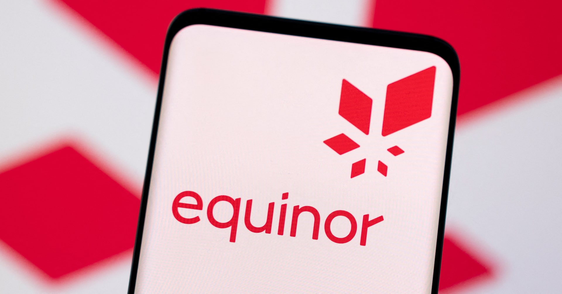 La police norvégienne inflige une amende à Equinor pour pollution à la raffinerie de Mongstad 4 La police norvégienne inflige une amende à Equinor pour pollution à la raffinerie de Mongstad - 3