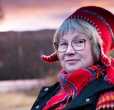 Ellinor : "Tant que j'aurai le pouvoir de lutter pour les droits des indigènes en Norvège, je le ferai. 11 Ellinor : "Tant que j'aurai le pouvoir de lutter pour les droits des indigènes en Norvège, je le ferai. - 10