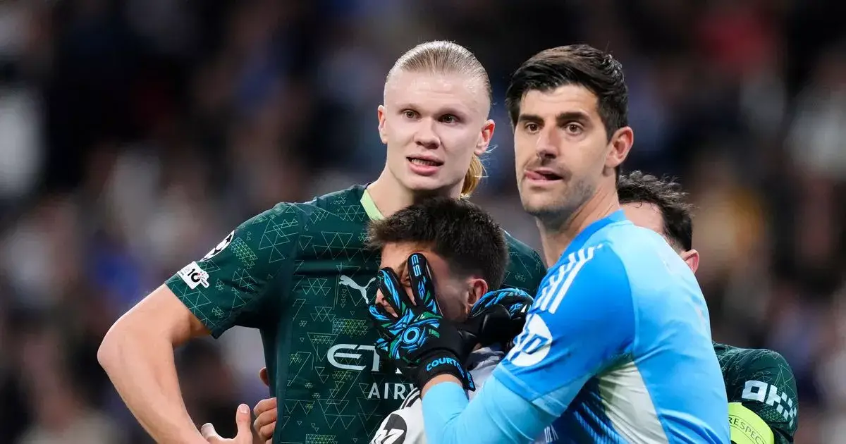 Les frasques audacieuses d'Erling Haaland révélées dans de nouvelles images où il se moque de la star du Real Madrid. 6 Les frasques audacieuses d'Erling Haaland révélées dans de nouvelles images où il se moque de la star du Real Madrid. - 5