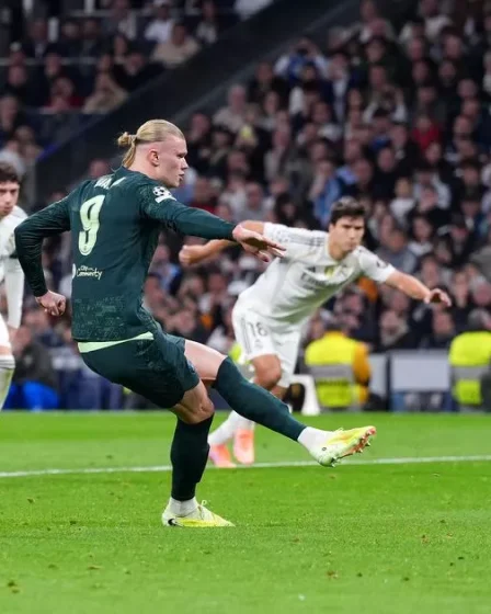 Pep Guardiola est clair sur le changement nécessaire d'Erling Haaland à Man City. 18 Pep Guardiola est clair sur le changement nécessaire d'Erling Haaland à Man City. - 17