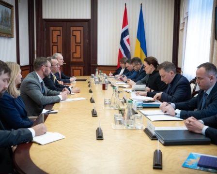 L'Ukraine remet à la Norvège la liste des équipements nécessaires à la réparation du secteur énergétique 2 L'Ukraine remet à la Norvège la liste des équipements nécessaires à la réparation du secteur énergétique - 1