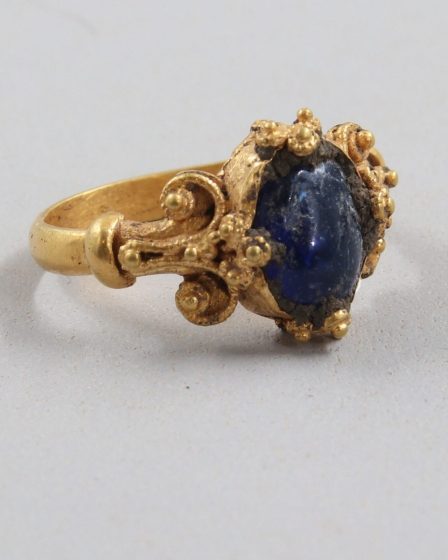 Une bague médiévale en or découverte en Norvège 53 Une bague médiévale en or découverte en Norvège - 52