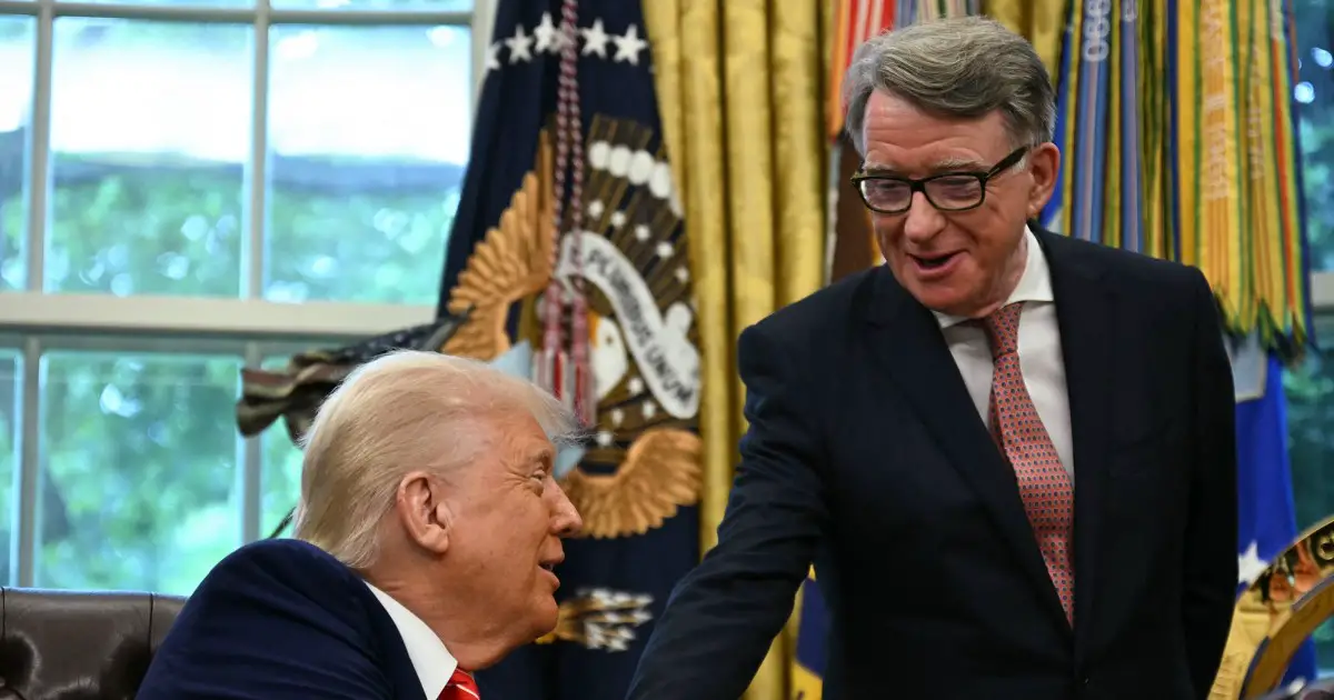 Les e-mails d'Epstein éclaboussent l'élite européenne, de la princesse héritière de Norvège au « prince des ténèbres » britannique 8 Les e-mails d'Epstein éclaboussent l'élite européenne, de la princesse héritière de Norvège au « prince des ténèbres » britannique - 7