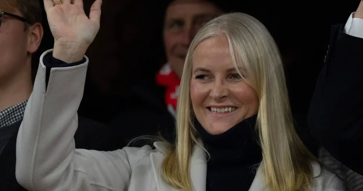 La Première ministre norvégienne estime que la princesse royale a fait preuve d'un « manque de jugement » concernant ses liens avec Epstein – POLITICO 4 La Première ministre norvégienne estime que la princesse royale a fait preuve d'un « manque de jugement » concernant ses liens avec Epstein – POLITICO - 3