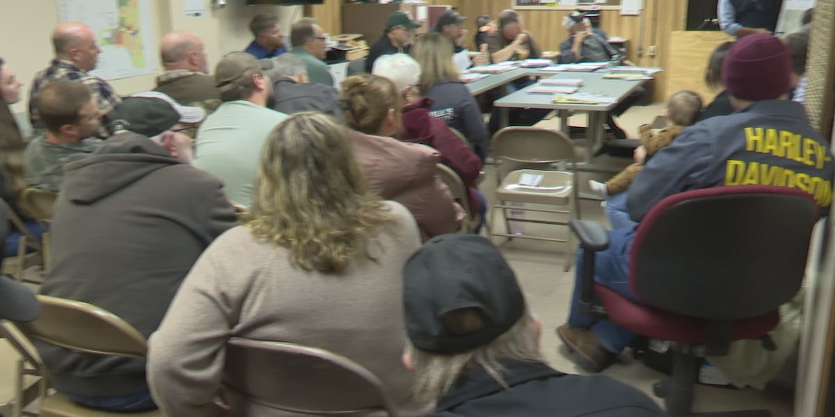 Les habitants de Norway Township s'opposent à un projet d'exploitation d'une carrière d'asphalte 4 Les habitants de Norway Township s'opposent à un projet d'exploitation d'une carrière d'asphalte - 3