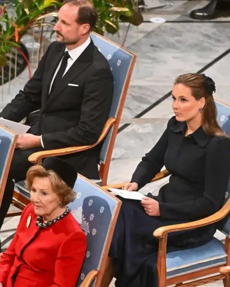 Le roi Harald de Norvège rompt avec la tradition en publiant une photo d'anniversaire au milieu du scandale Epstein 2 Le roi Harald de Norvège rompt avec la tradition en publiant une photo d'anniversaire au milieu du scandale Epstein - 1