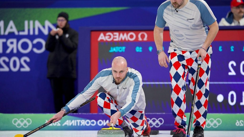 La décision émouvante de la Norvège de remettre au goût du jour le look le plus emblématique du curling 4 La décision émouvante de la Norvège de remettre au goût du jour le look le plus emblématique du curling - 3