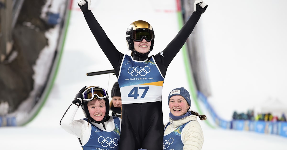 Le Norvégien Strøm bat Prevc et remporte la médaille d'or en saut à ski 4 Le Norvégien Strøm bat Prevc et remporte la médaille d'or en saut à ski - 3
