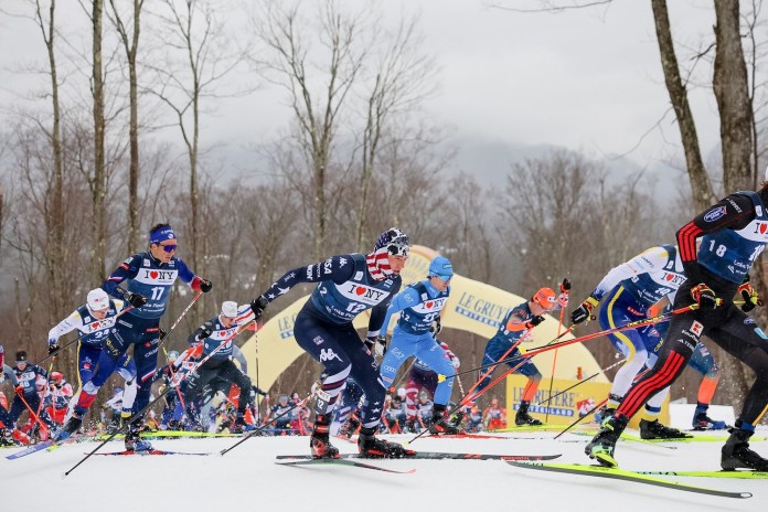 Klæbo remporte une course effrénée de 20 km sur piste détrempée ; la Norvège rafle le podium de l'épreuve de fond masculine. Une fois de plus. 20 Klæbo remporte une course effrénée de 20 km sur piste détrempée ; la Norvège rafle le podium de l'épreuve de fond masculine. Une fois de plus. - 19