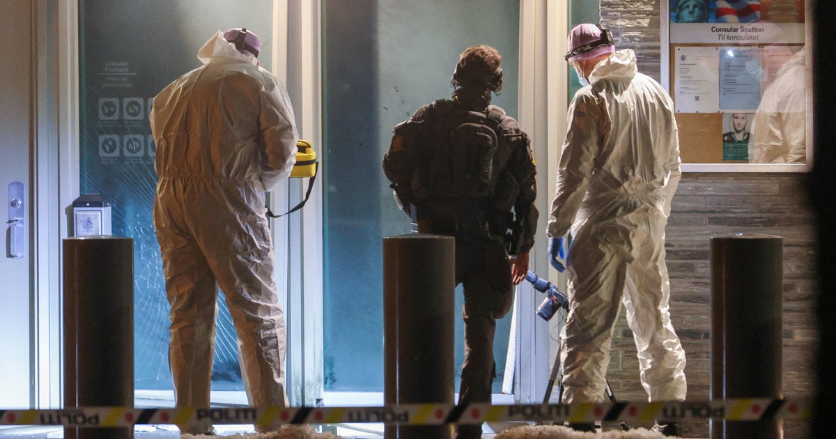 La police enquête après une explosion devant l'ambassade américaine en Norvège ; aucun blessé n'est à déplorer 6 La police enquête après une explosion devant l'ambassade américaine en Norvège ; aucun blessé n'est à déplorer - 5