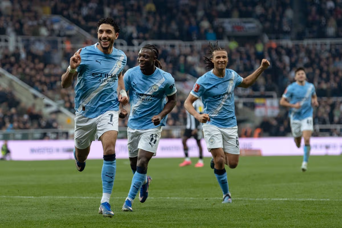 Ce qu'Omar Marmoush a fait pour devenir une nouvelle menace pour Man City sans Erling Haaland. 7 Omar Marmoush célèbre la victoire de Manchester City contre Newcastle United