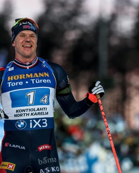 Une épreuve de tir debout parfaite de Vetle Sjaastad Christiansen offre la victoire au relais masculin norvégien et le globe du classement général du relais 39 Une épreuve de tir debout parfaite de Vetle Sjaastad Christiansen offre la victoire au relais masculin norvégien et le globe du classement général du relais - 38