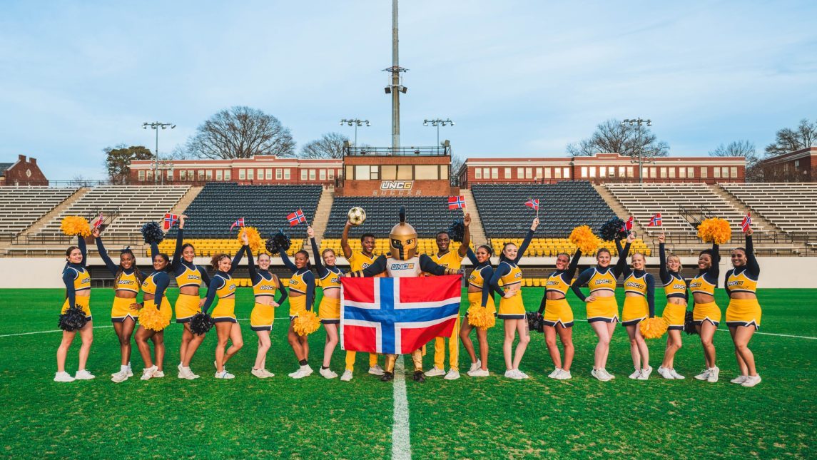 L'équipe nationale norvégienne choisit Greensboro comme camp de base pour la Coupe du monde et s'entraînera à l'UNCG 24 L'équipe nationale norvégienne choisit Greensboro comme camp de base pour la Coupe du monde et s'entraînera à l'UNCG - 23