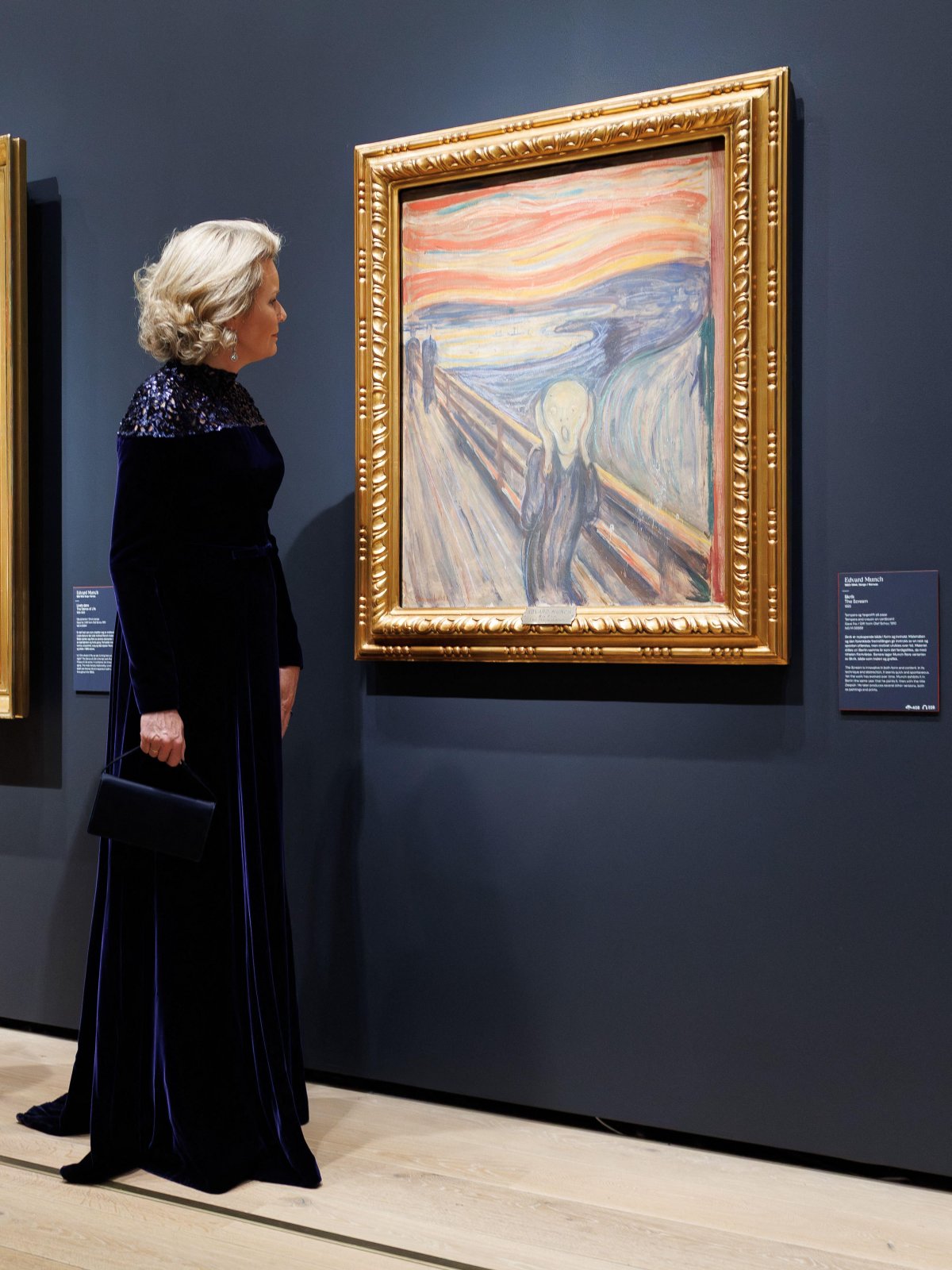 Des saphirs étincelants pour la reine Mathilde en Norvège 26 Le roi et la reine des Belges organisent un concert en leur honneur pour le roi et la reine de Norvège au Musée national d'Oslo le 25 mars 2026 (BENOIT DOPPAGNE/Agence Belga/Alamy)