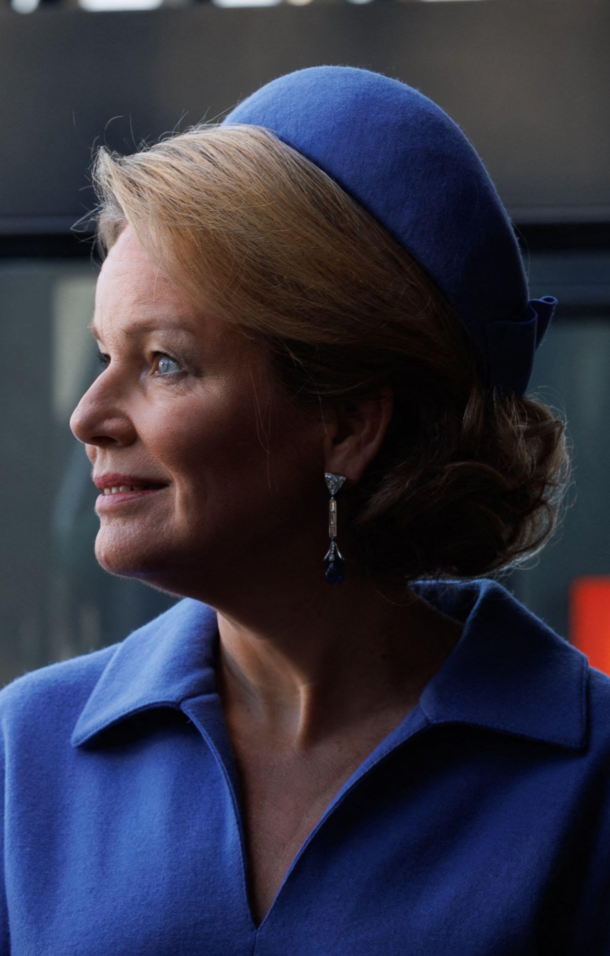 Des saphirs étincelants pour la reine Mathilde en Norvège 32 Le roi et la reine des Belges et le prince héritier de Norvège en visite à Stavanger le 26 mars 2026 (BENOIT DOPPAGNE/Agence Belga/Alamy)
