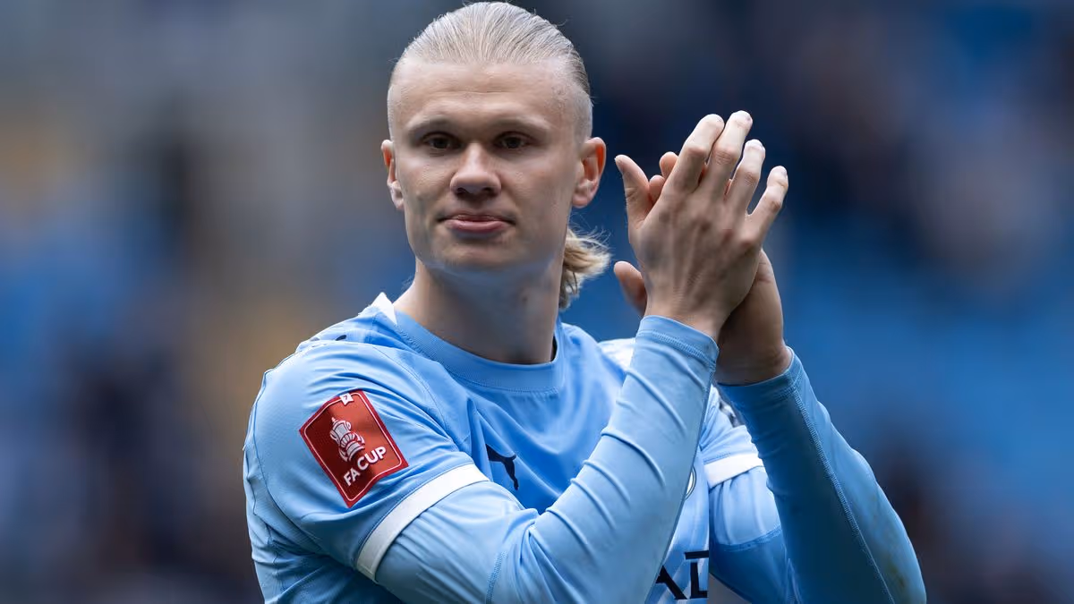 Erling Haaland révèle un message classé X de son coéquipier de Manchester City après la superbe victoire de Liverpool. 8 Erling Haaland révèle un message classé X de son coéquipier de Manchester City après la superbe victoire de Liverpool. - 7