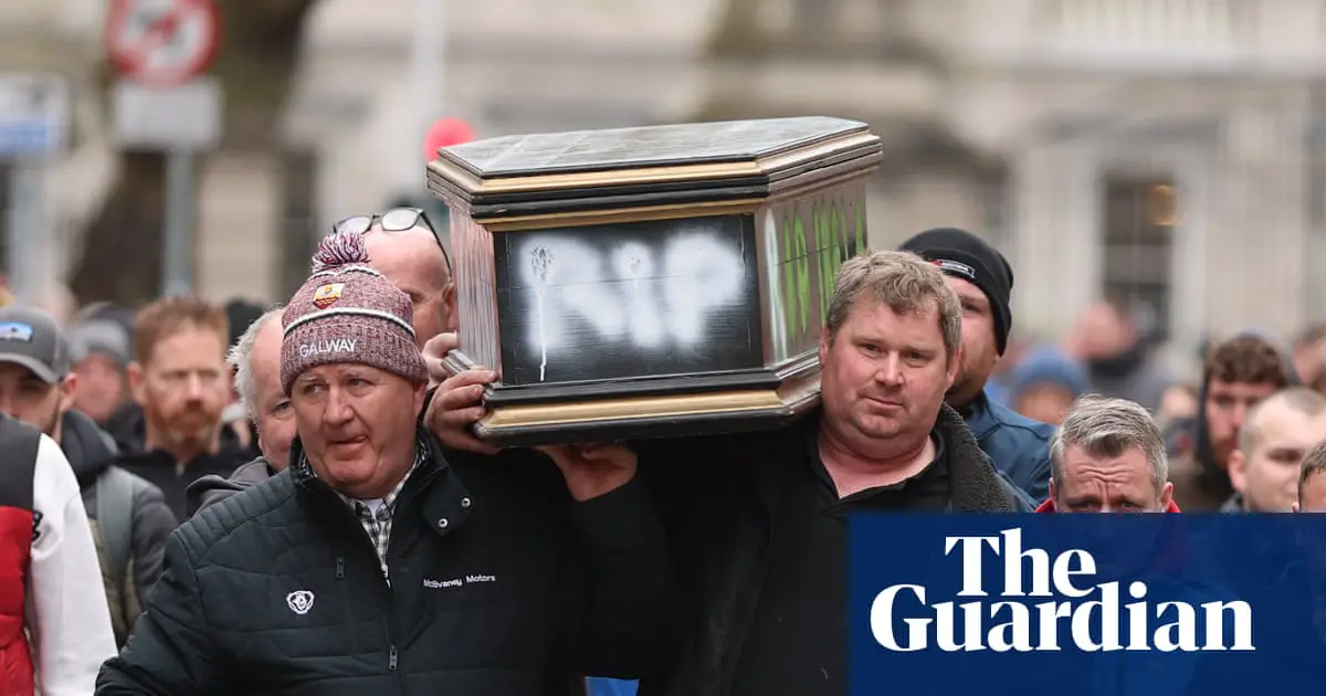 Les manifestations contre la hausse des prix du carburant sèment le chaos en Irlande et s'étendent à la Norvège | Irlande 4 Les manifestations contre la hausse des prix du carburant sèment le chaos en Irlande et s'étendent à la Norvège | Irlande - 3