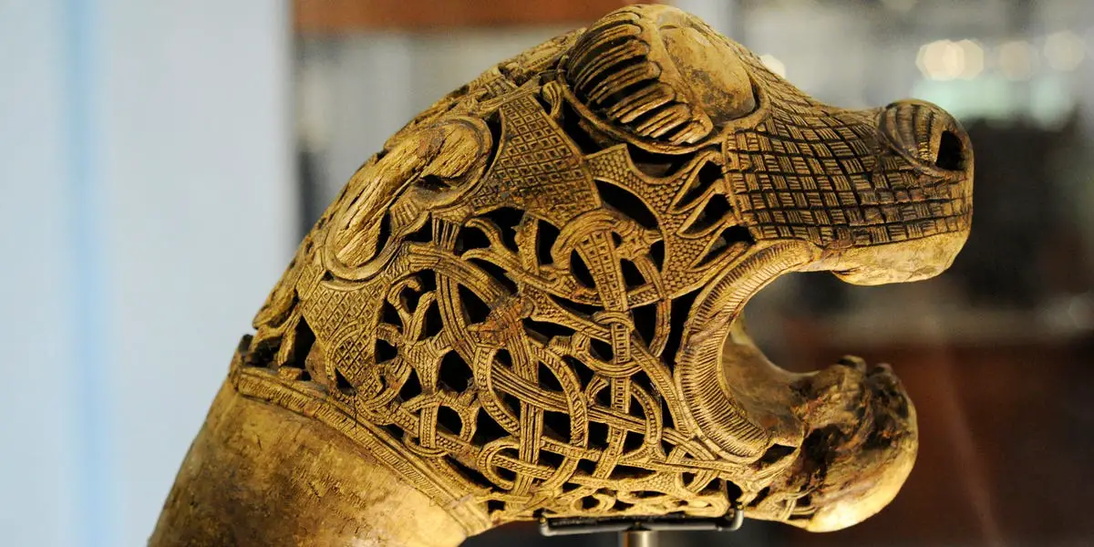Des archéologues ont découvert un bateau enterré en Norvège. Il est plus ancien que les Vikings. 6 Des archéologues ont découvert un bateau enterré en Norvège. Il est plus ancien que les Vikings. - 5