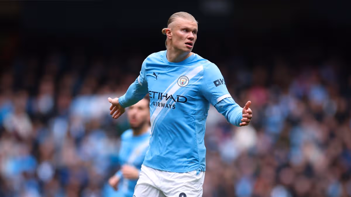 Erling Haaland déclare que ce n'est "pas assez bien" après une saison en montagnes russes à Manchester City. 4 Erling Haaland déclare que ce n'est "pas assez bien" après une saison en montagnes russes à Manchester City. - 3