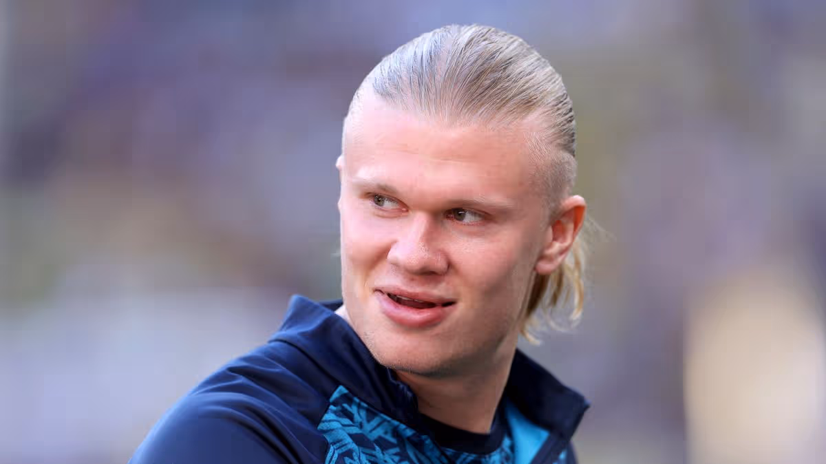 Erling Haaland envoie un message provocateur sur son transfert en avertissant les rivaux de Manchester City. 2 Erling Haaland envoie un message provocateur sur son transfert en avertissant les rivaux de Manchester City. - 1
