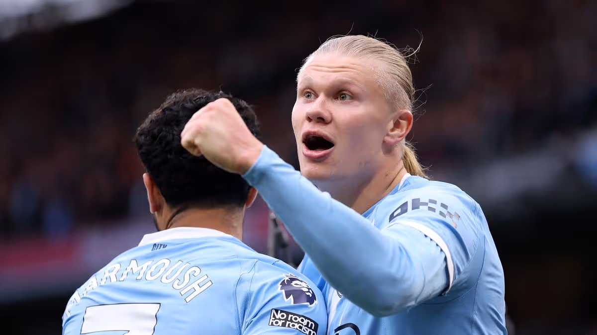 Ce qu'Erling Haaland a fait après son but pour envoyer un message à Man City et Arsenal. 4 Ce qu'Erling Haaland a fait après son but pour envoyer un message à Man City et Arsenal. - 3